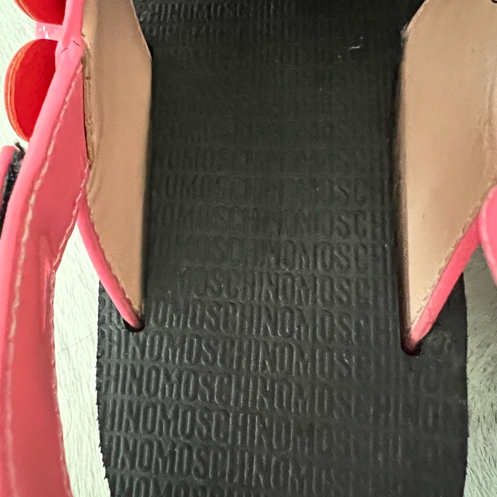 MOSCHINO
Pink & Red Heart Flower Wedge Sandals - Picture 8 of 14